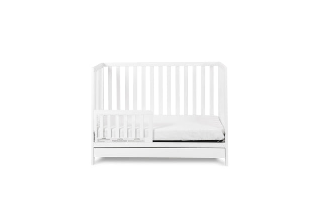 AFG Mila 3-in-1 Convertible Crib